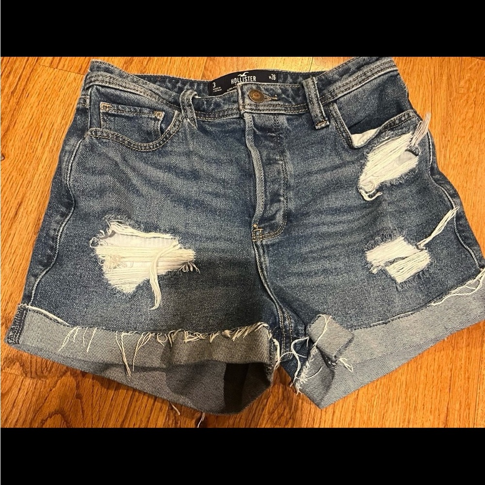 Hollister denim jean shorts pretorn size 3